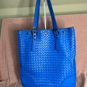 Bottega Veneta Ebano Intrecciato Nappa Leather Tote Bag in Blue